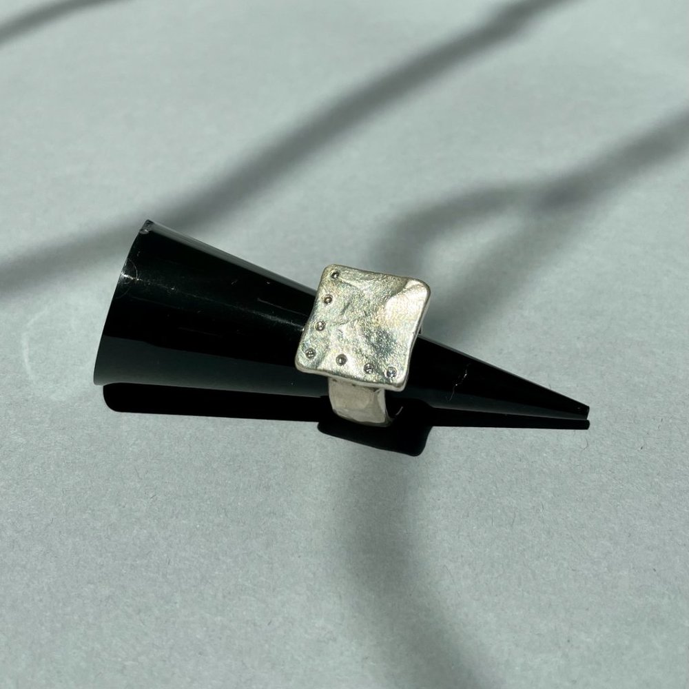 Saundra Messenger Sterling Sliver 925 with 7 Diamonds Ring Size 6 (snug 7)